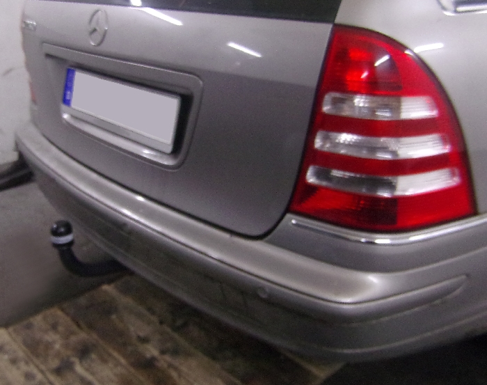 Anhängerkupplung für Mercedes-C-Klasse Kombi W203, Baureihe 2005-2007 starr